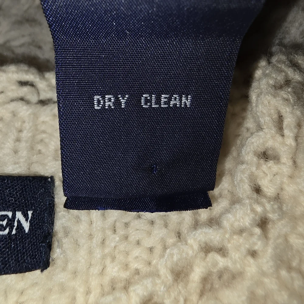 Ralph Lauren Vintage Lambs Wool Sweater with Colorful Embroidery Size M